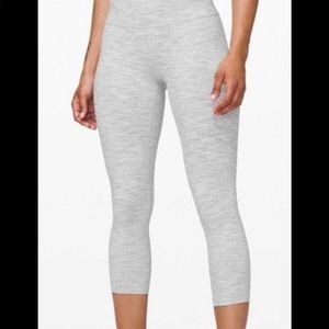 Lululemon Wunder Under Grey striped